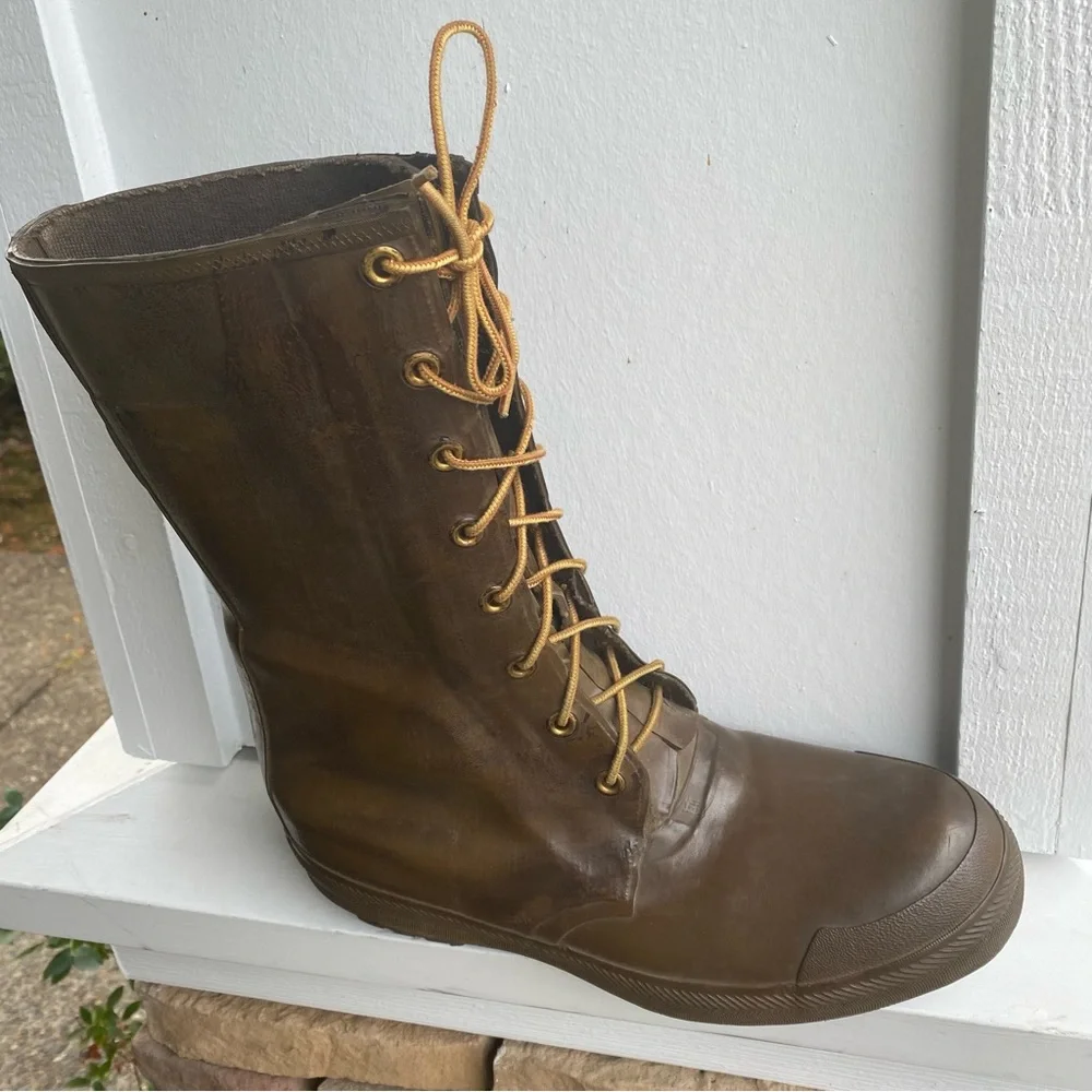 Steel Shank Boots Made in America Size 9
